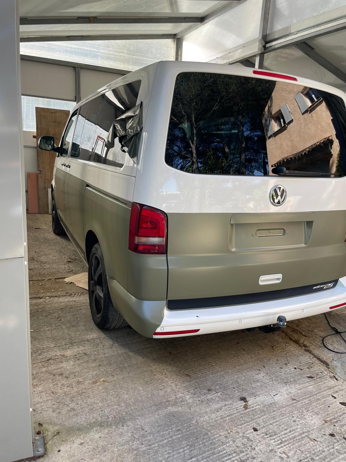 6ad72bd3-3915-4c32-aad0-bb1cb8bf529f